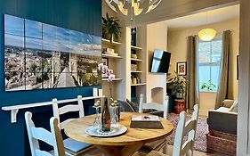 Comfy Home Within City Wall, 10 Mins Walk To Centre, Attractions & Railway Station
